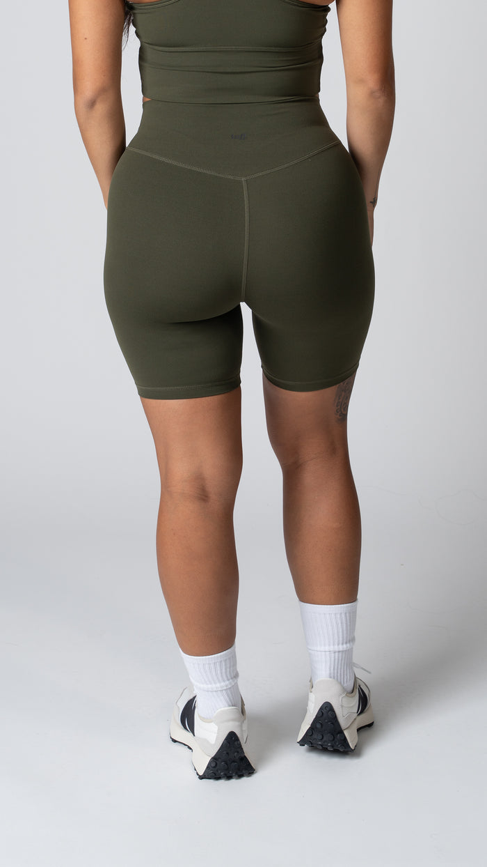 Harmony Short 7" in Olive - view 3