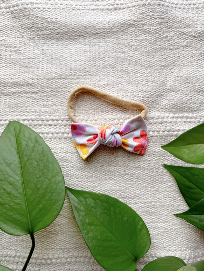 Nylon Headband - Darling Daisies