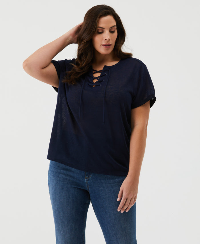 Plus Size Eco Floral Print Lace-Up Tee (Peacoat)