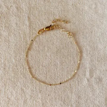 18k Gold Filled 1mm Curb Bracelet with Pressed Details
