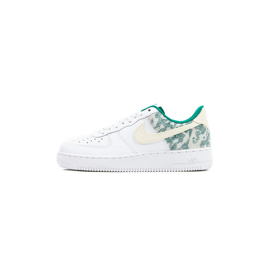 Air Force 1 '07 LV8 (Coconut Milk/Neptune Green)
