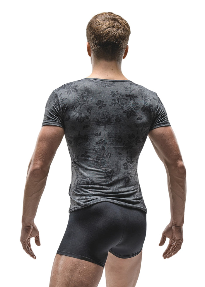 Ballet Rosa men's Ekene short sleeve v-neck shirt in gray print