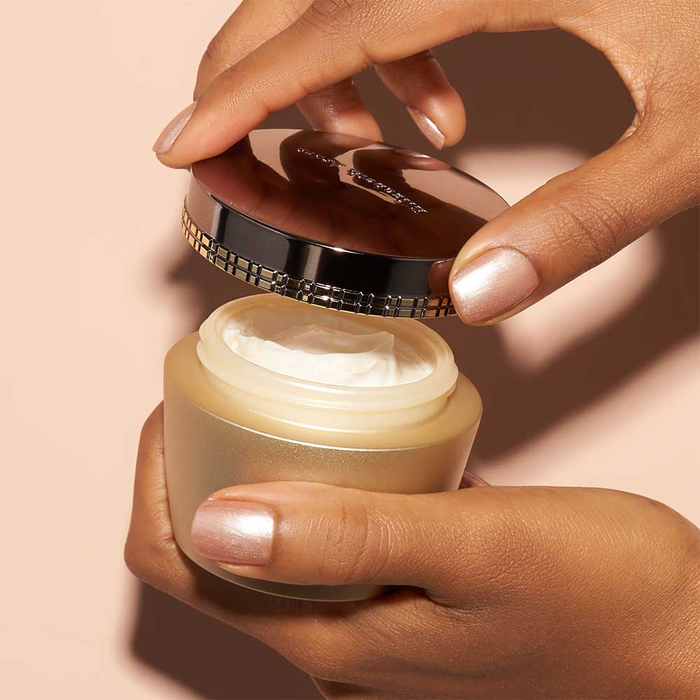 Elizabeth Arden Ceramide Premiere Moisture and Renewal Night Cream