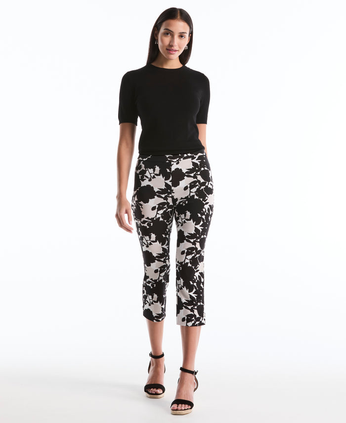 Petite Floral Print Capri with Riveted Vent (Moonbeam)
