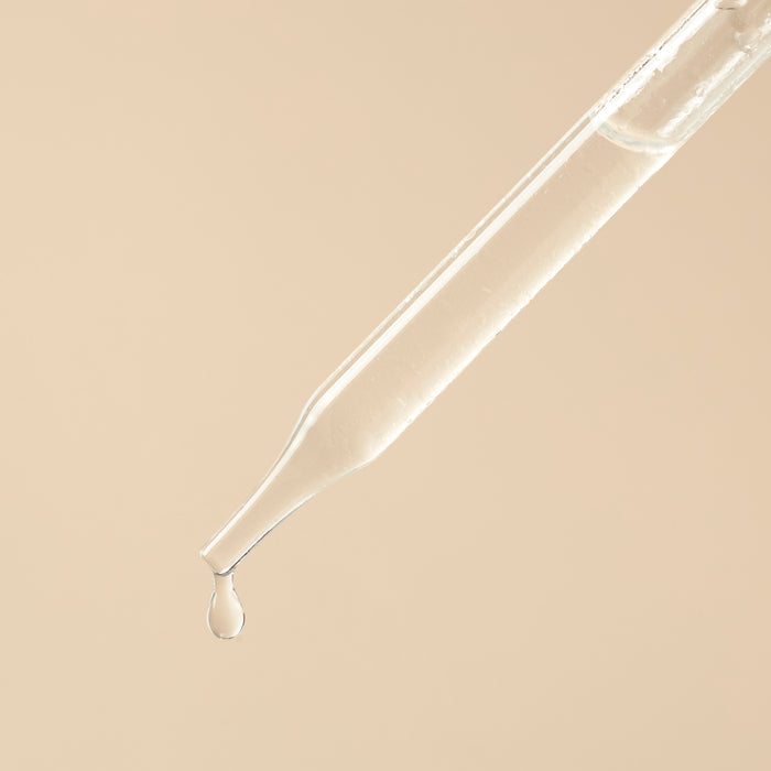 Geranium Water Essential Hydrosol - close-up