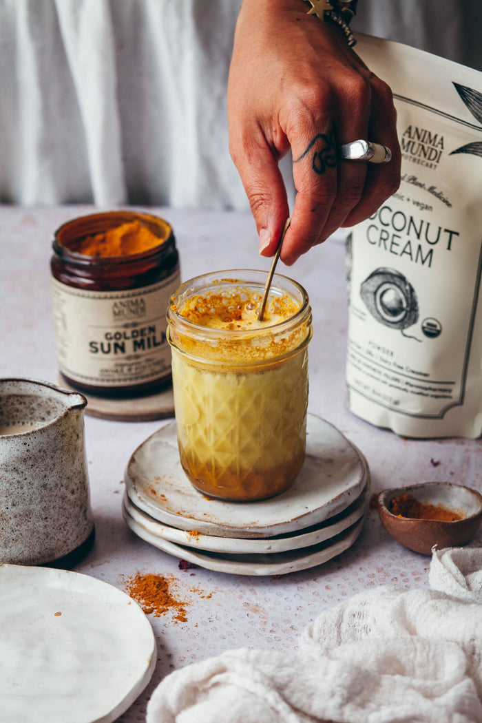 GOLDEN SUN MILK | Energizing Adaptogenic Chai*
