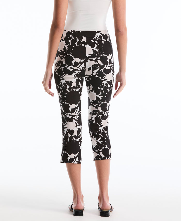 Petite Floral Print Capri with Riveted Vent (Moonbeam)