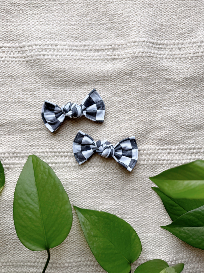 Pigtail Clip Set - Distressed Black Checker
