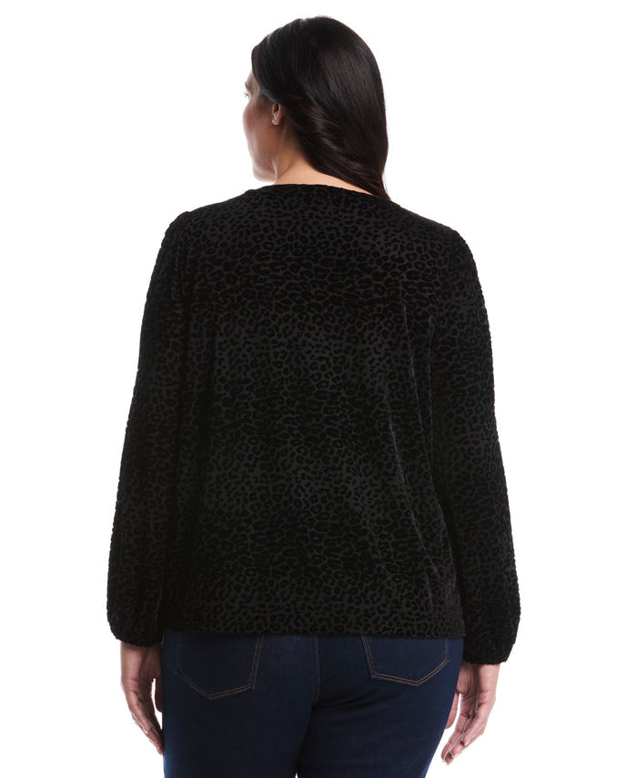 Plus Size Cheetah Print Split Neck Popover Blouse (Black)