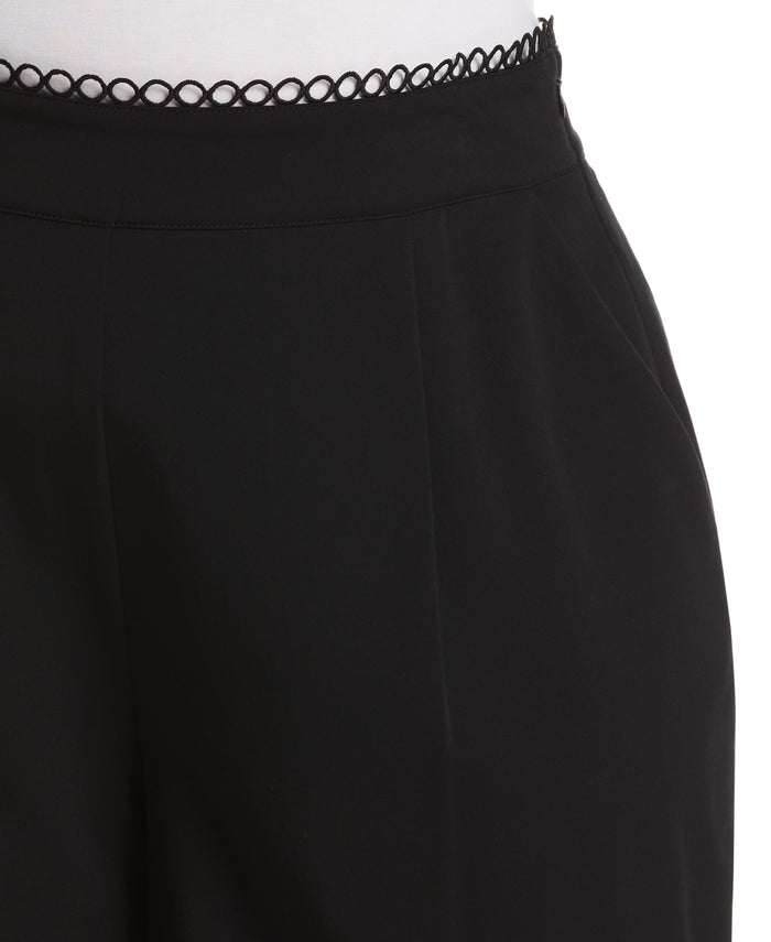Classic Fit Short with Loop Trim (Black)