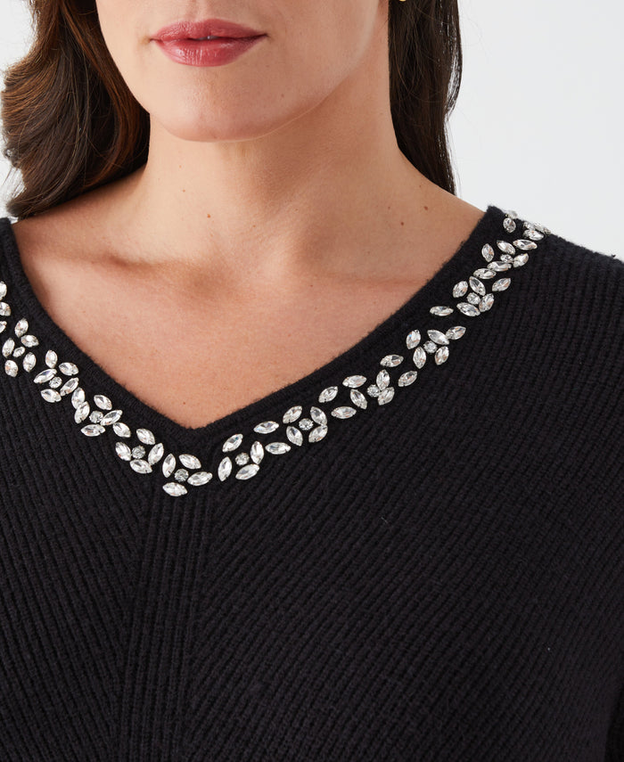 Plus Size Embellished V-Neck Sweater (Black)