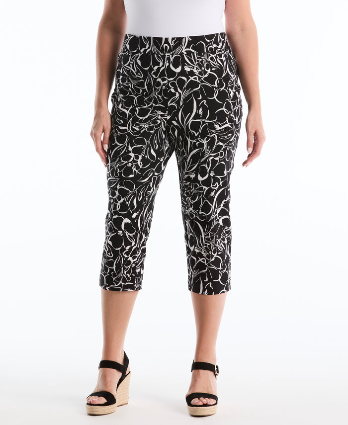Plus Size Hibiscus Print Capri with Riveted Vent (White)