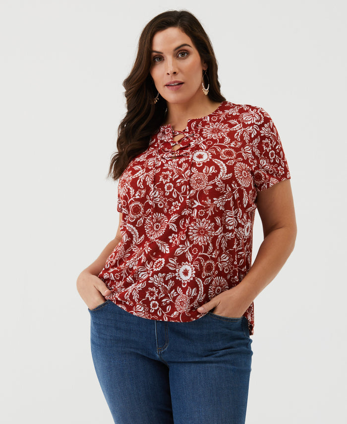 Plus Size Paisley Print Lace-Up Tee (Red Ochre)