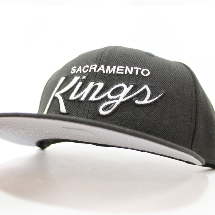 Sacramento Kings New Era 59FIFTY Fitted Hat (Black Gray Under Brim)