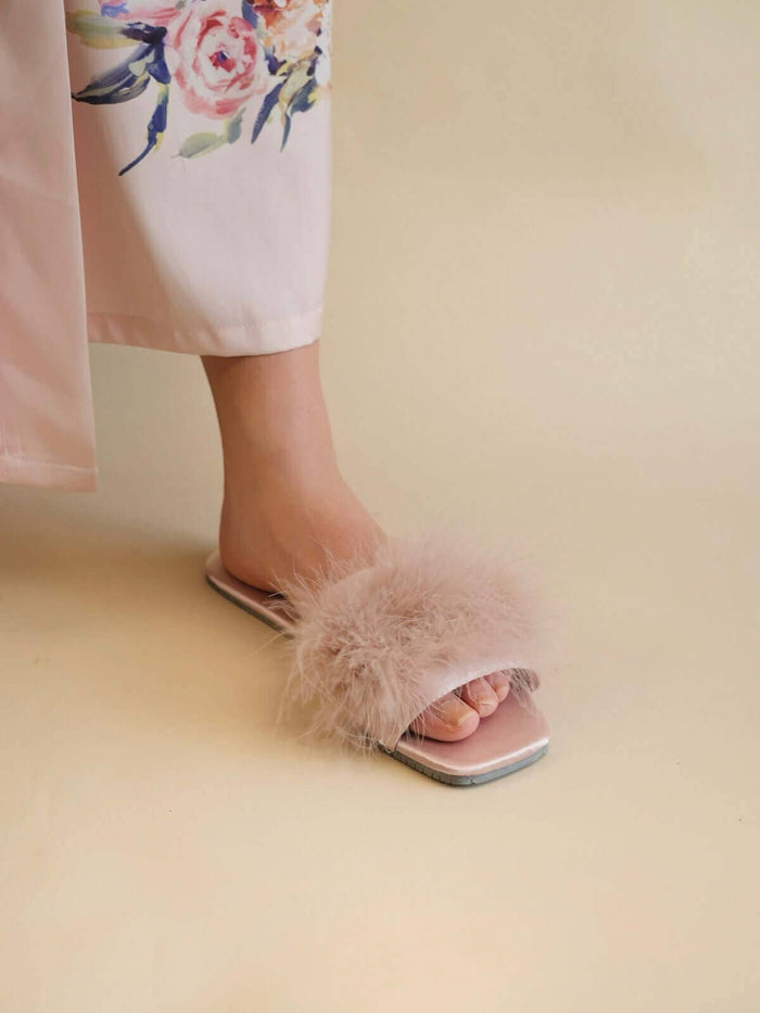 Shoe | Pink Feather Slippers | 5/6