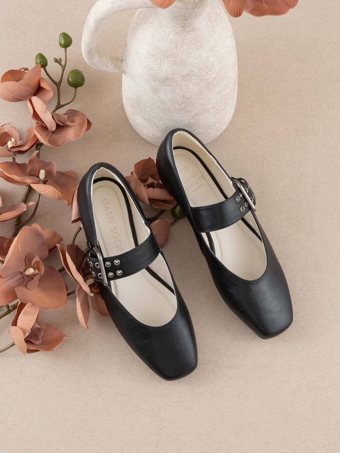 Shoe | The Soho Black Ballet Flat | 7.5