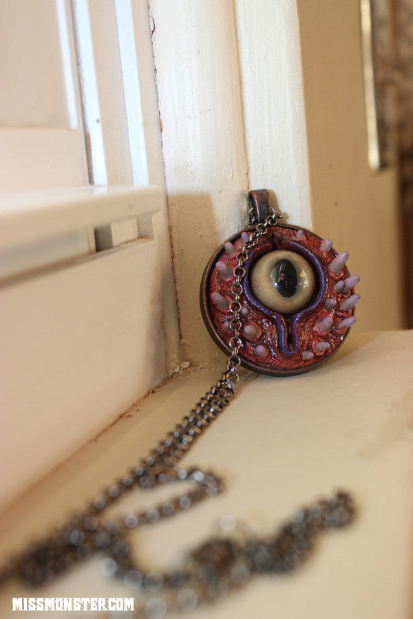 SPINE CREATURE PENDANT