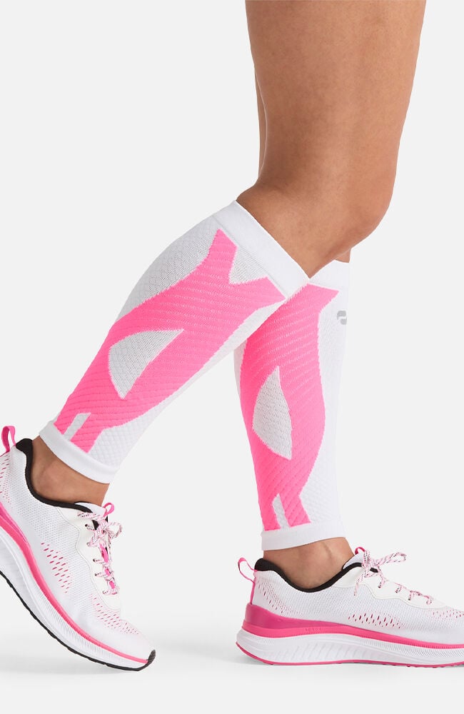 ::White/ Shocking Pink