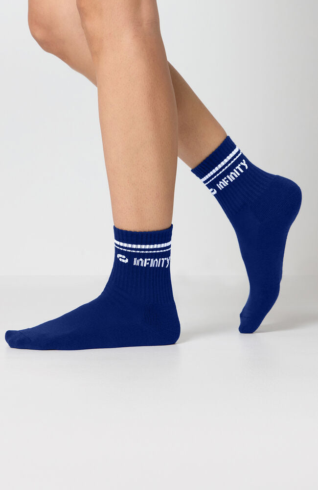 ::Navy/ White