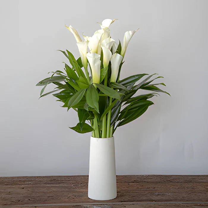White Classic Calla Lily Centerpieces