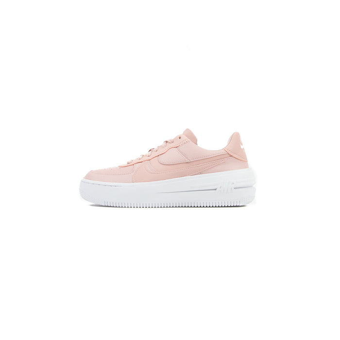 WMNS AF1 PLT.AF.ORM (Pink Oxford/Light Soft Pink)