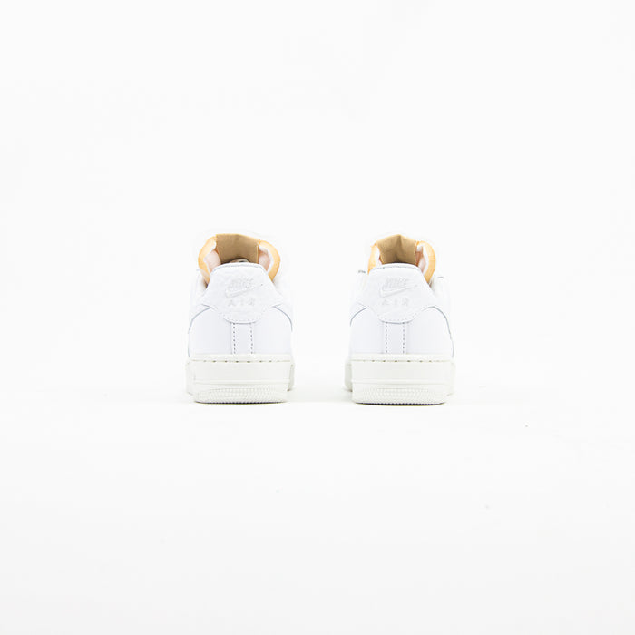 WMNS Air Force 1 '07 LX (White/White/Summit White)